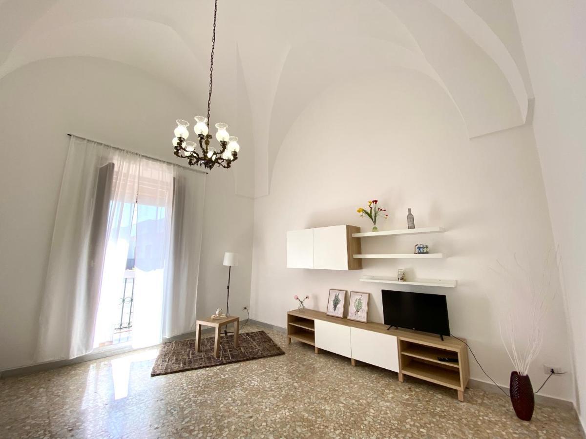 Apartament La Casa Di Nina Surano Zewnętrze zdjęcie